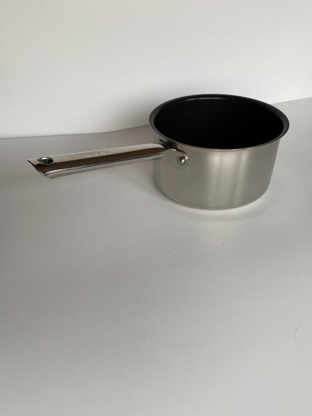 Saucepan 2 qt (1.9 L.) CUISINART 18/10 STAINLESS STEEL